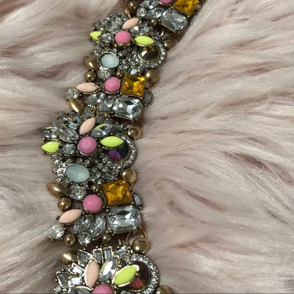 Beautiful glam Statement necklace - Picture 2 of 3